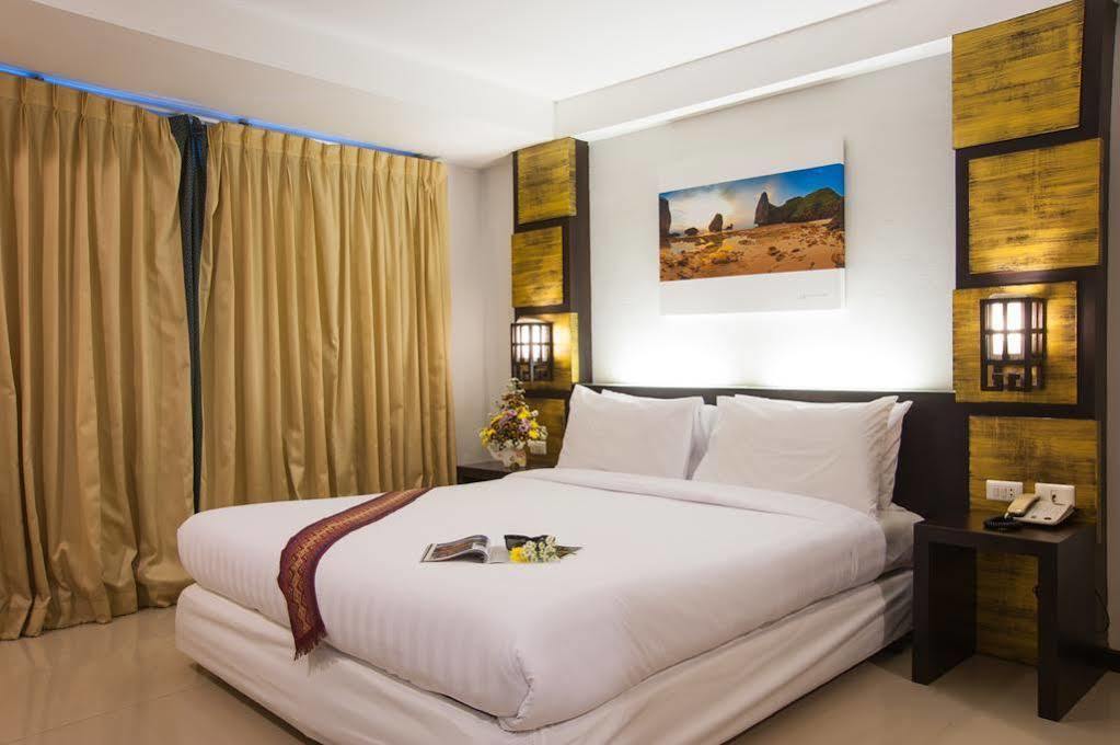Crystal Inn Phuket Luaran gambar
