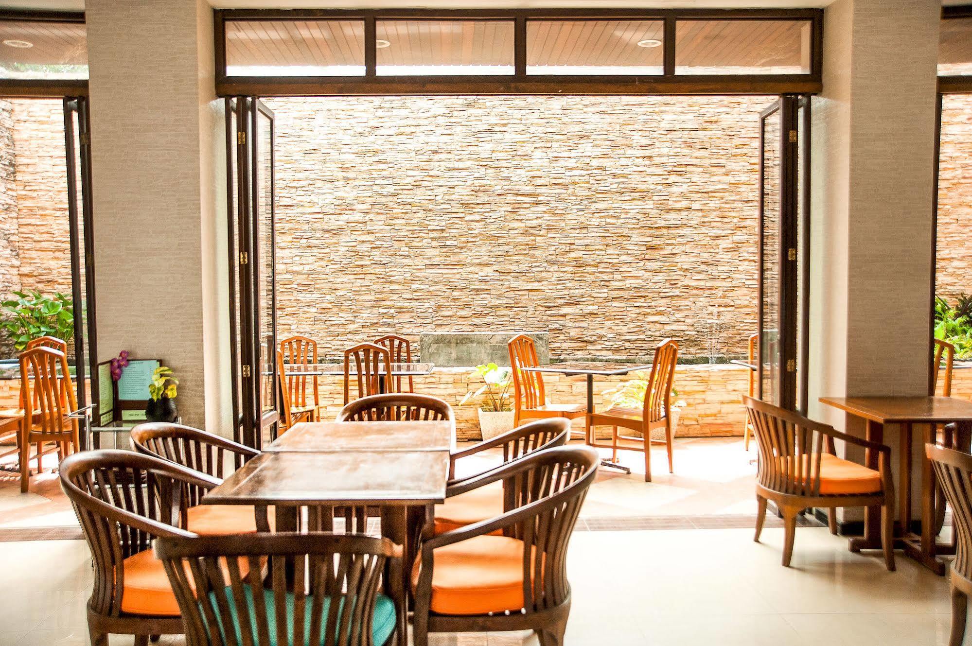 Crystal Inn Phuket Luaran gambar