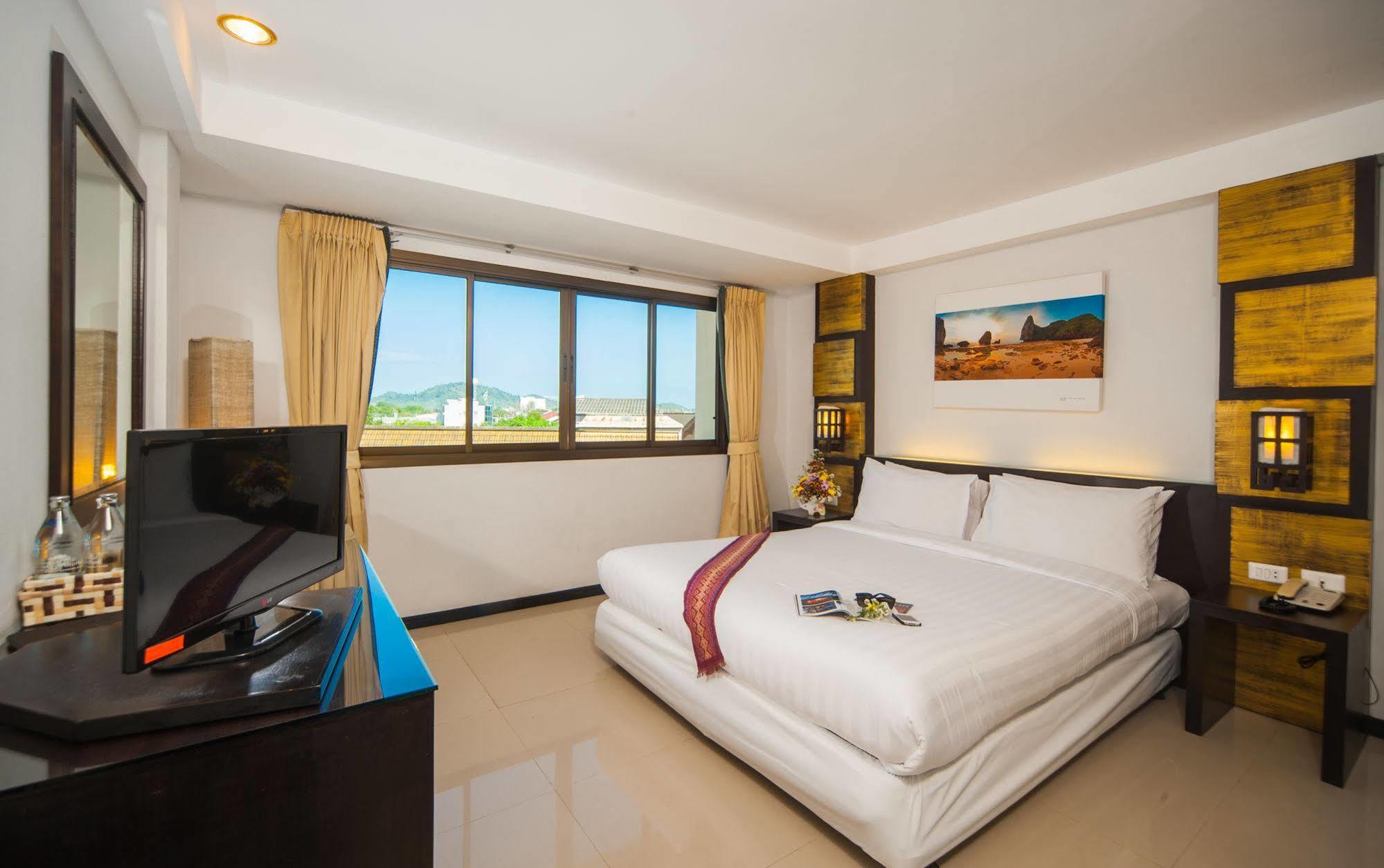 Crystal Inn Phuket Luaran gambar