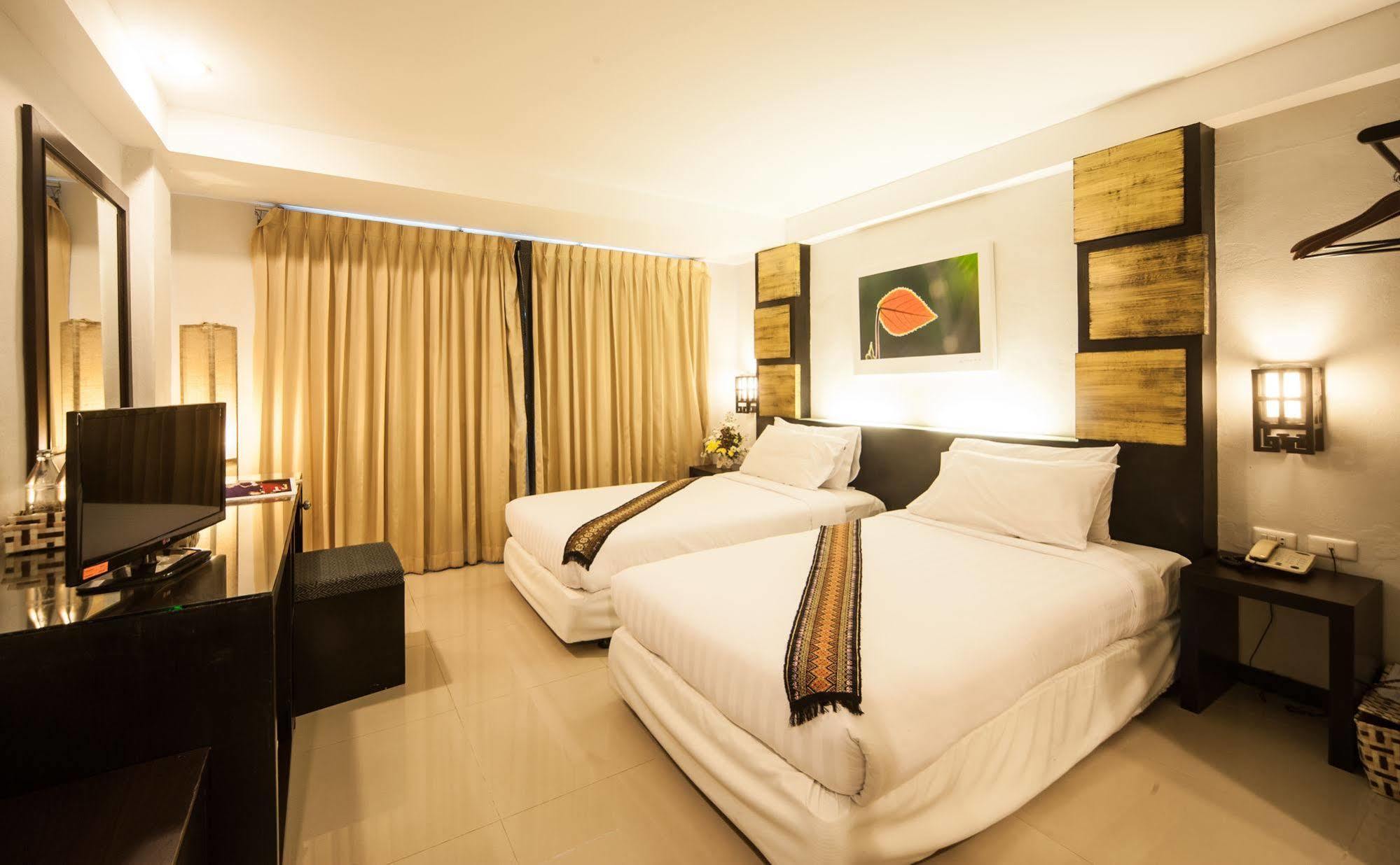 Crystal Inn Phuket Luaran gambar