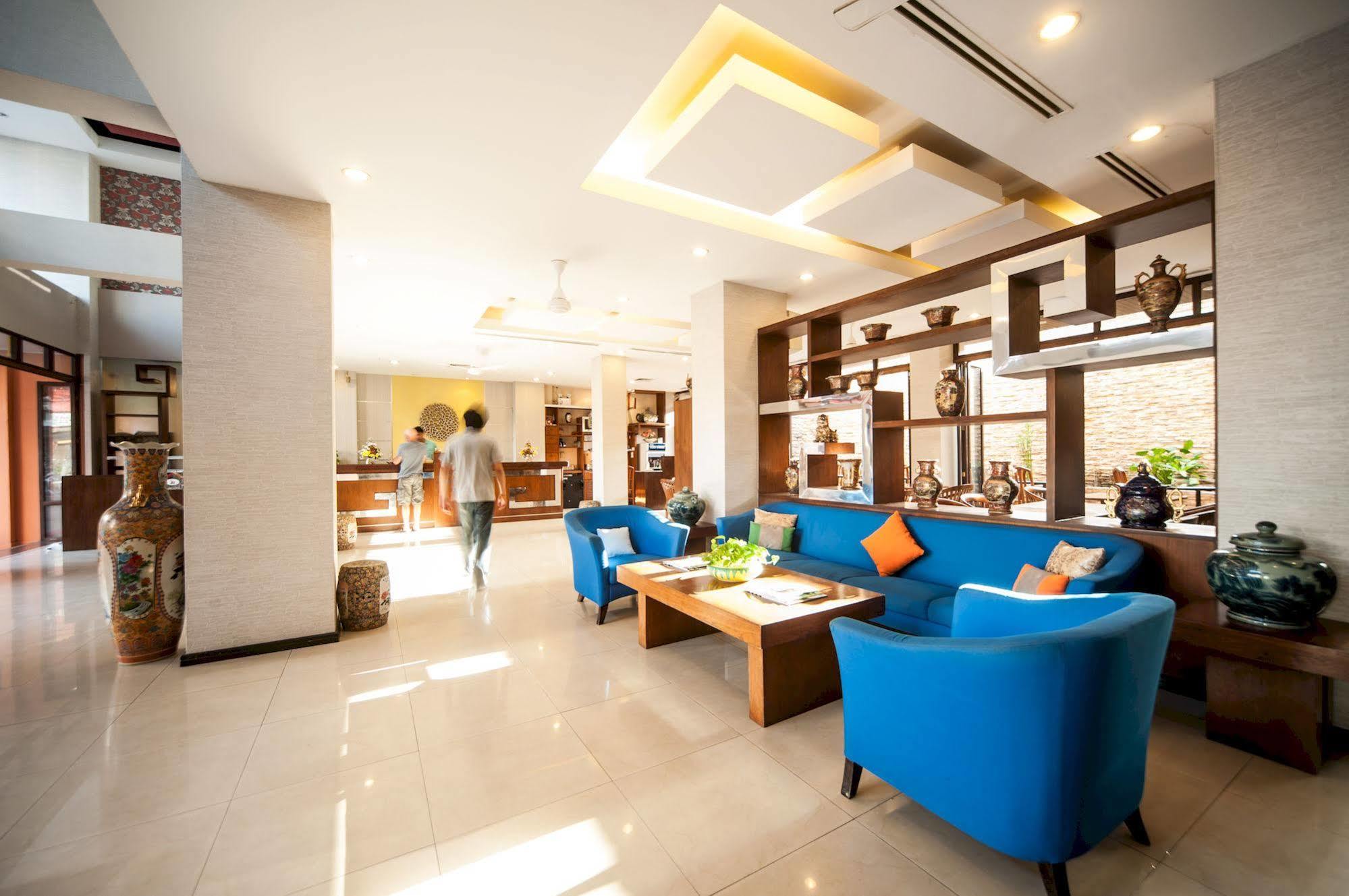 Crystal Inn Phuket Luaran gambar